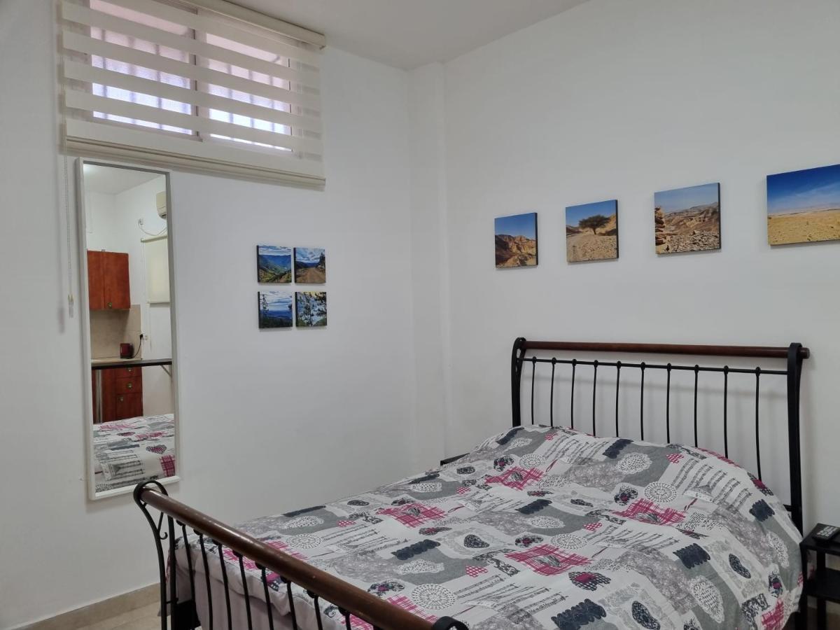 הבית באלרואי Apartment Rishon Leziyyon Exterior photo